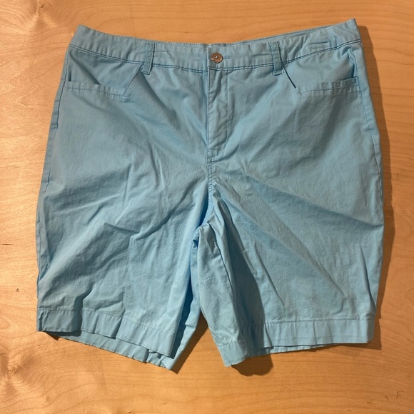 Bandolino Sky Blue Ivette Shorts 16 W (OS) - Picture 2 of 9